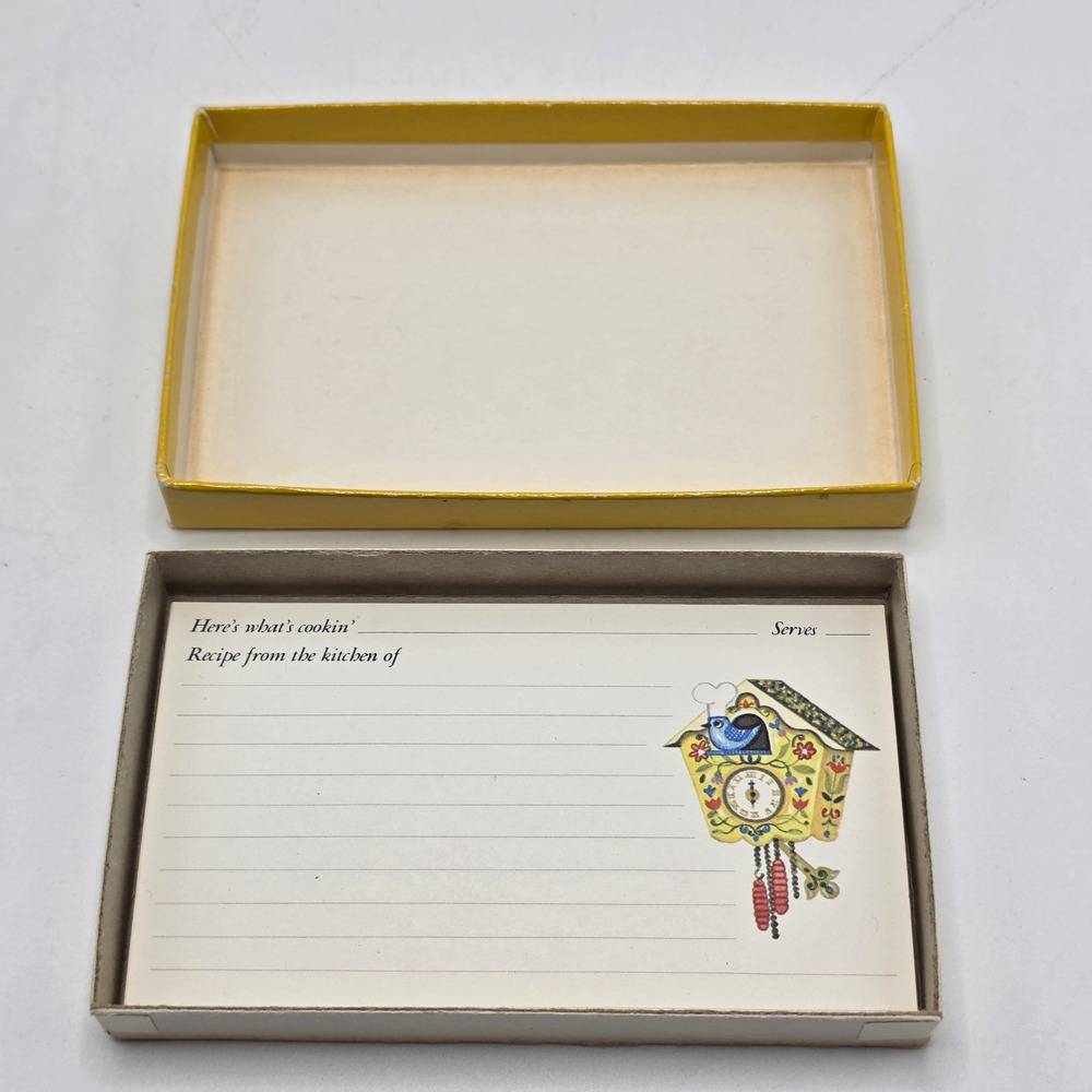 Vintage 15 Count Recipe Cards Boxed Vintage Cuckoo Clock Folk Art Retro Kitchen